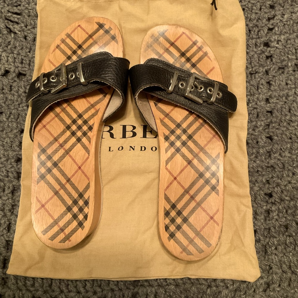 Burberry. Clogs. Dr Scholl style. Size US 7